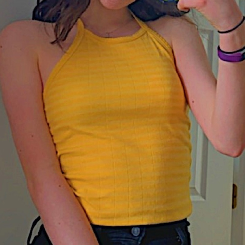 Light yellow halter cropped top !